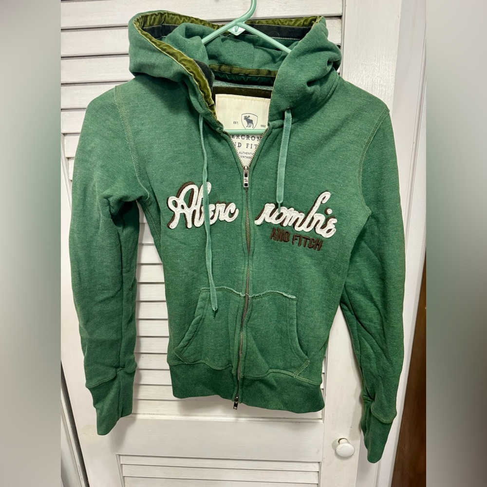 Abercrombie & Finch zipper hoodie